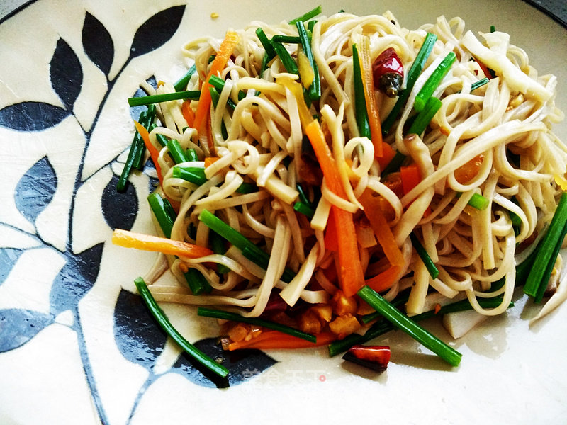 Pleurotus Eryngii and Spicy Noodles recipe