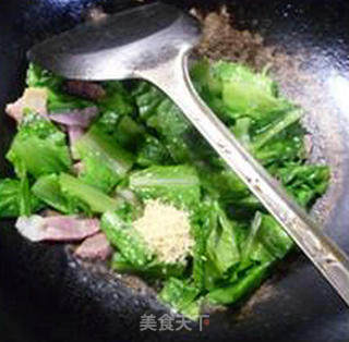 Stir-fried Lettuce with Bacon recipe