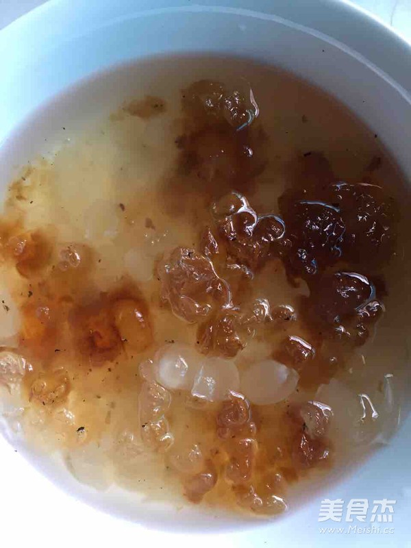 Peach Gum Soap Japonica Rice Tremella Red Date Soup recipe