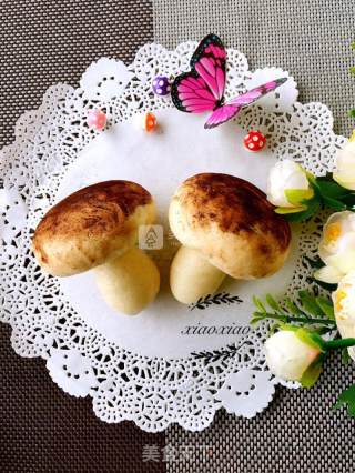 #aca烤明星大赛# Mushroom Bean Paste Bun recipe