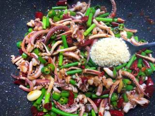 Spicy Squid Whisk recipe