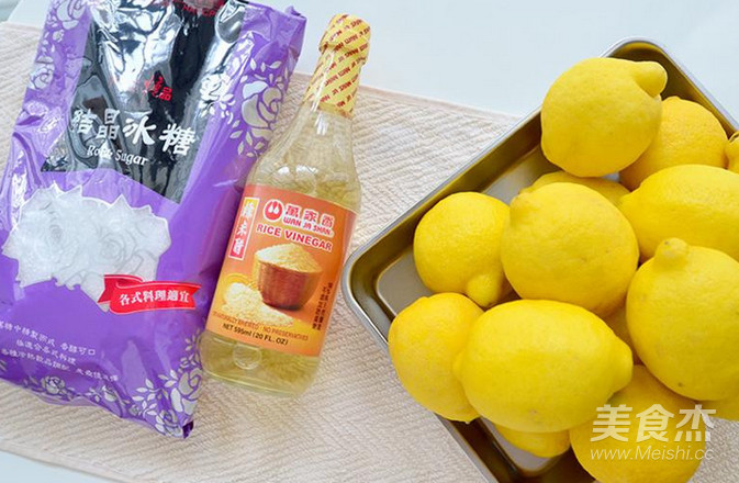 Whitening Lemon Vinegar recipe
