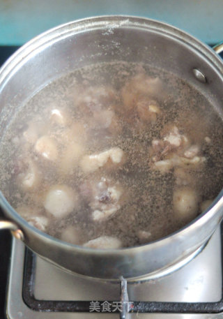Braised Chicken Nuggets with Chestnuts recipe