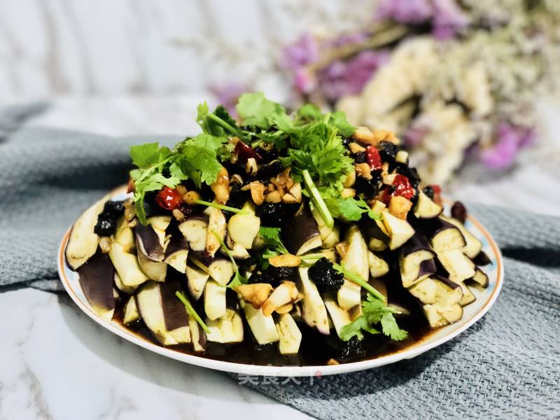 Eggplant with Tempeh Garlic Sauce recipe