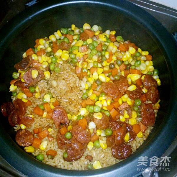 Rice Cooker with Sausage Braised Rice recipe