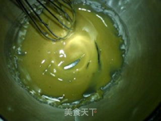 Transparent Skin Lotus Paste and Egg Yolk Mooncakes recipe