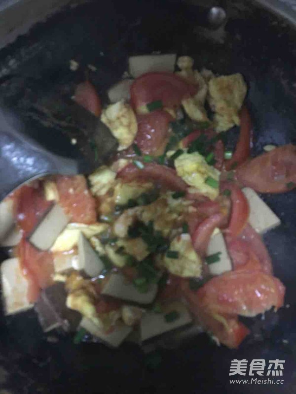 Upgraded Tomato Scrambled Eggs recipe
