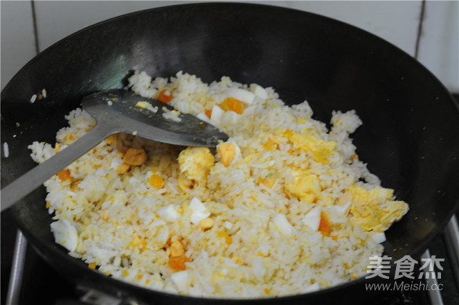 Super Deluxe Egg Fried Rice recipe