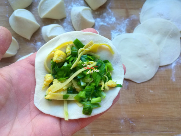 Big White and Soft Buns, this Recipe is Not Enough recipe