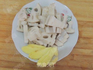 Lotus Root Carp Soup recipe