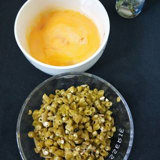 Scrambled Eggs with Capers recipe