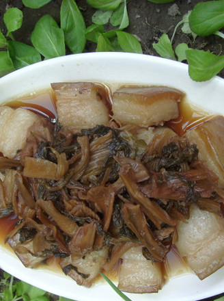 Pork with Dried Vegetables and Plum recipe