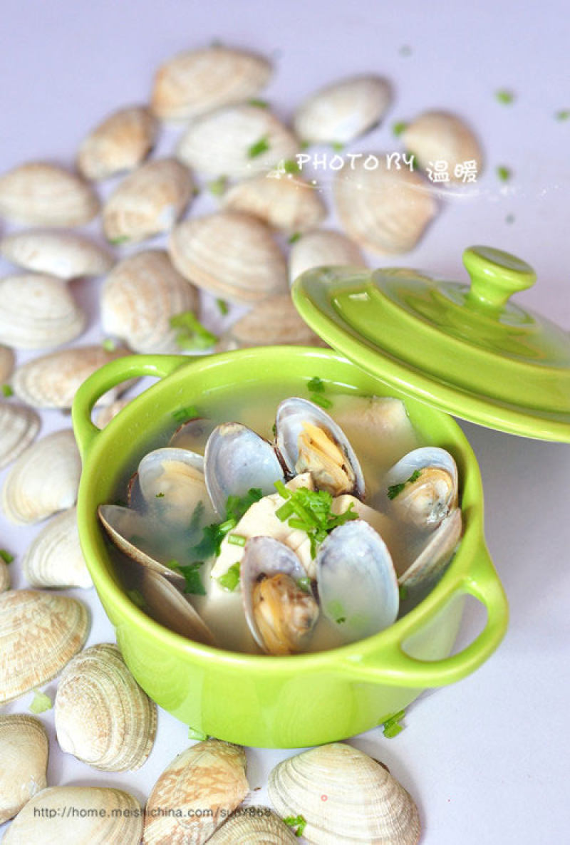 Clam Tofu Soup recipe