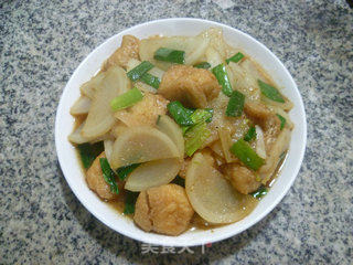 Stir-fried Radish with Shacha Soy Sauce Tofu recipe