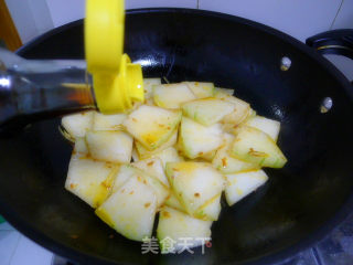 Fried Winter Melon with Bean Paste recipe