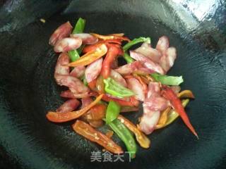 Stir-fried Sausage with Green and Red Pepper recipe