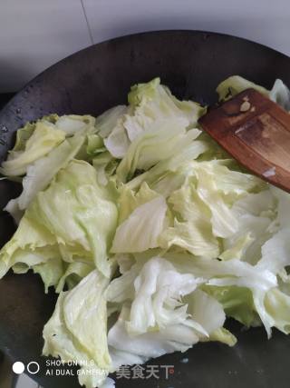 Quick Hand Fried Western Lettuce with Oyster Sauce recipe