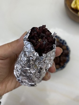 Purple Rice Ball for School Quick Breakfast recipe