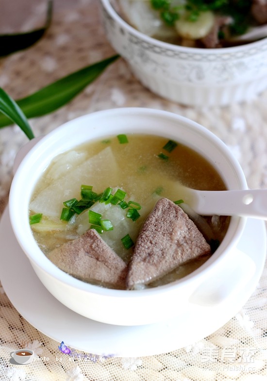 White Radish and Pork Liver Soup recipe