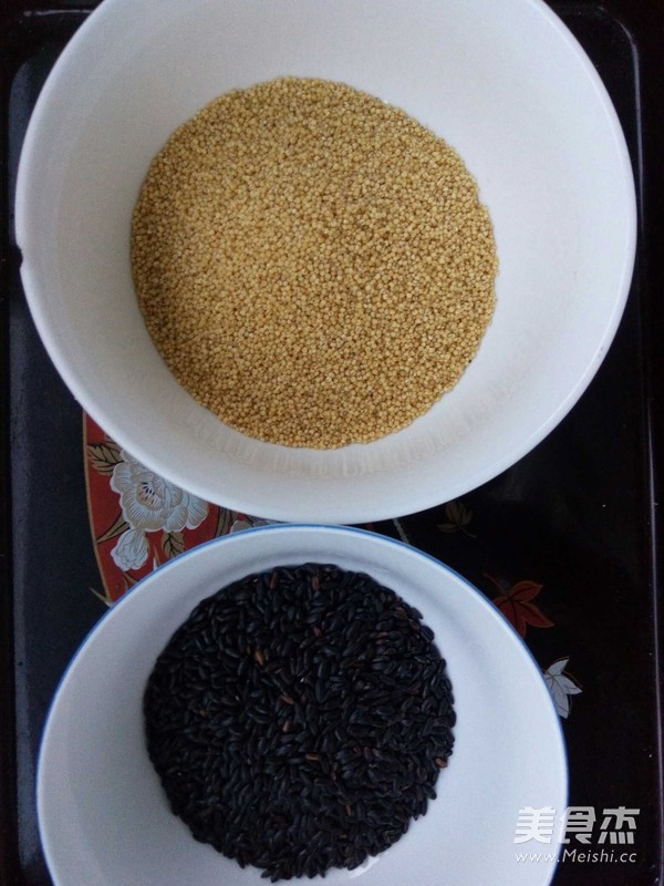 Coix Seed, Gorgon, Red Bean and Black Rice Porridge recipe