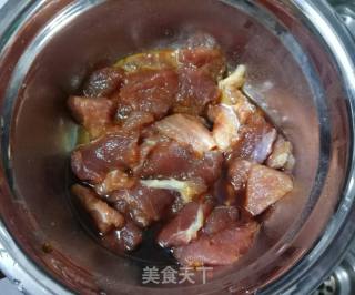 Fried Hakka Tofu with Celery and Pork Slices recipe