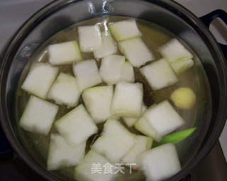 Winter Melon Meatball Soup recipe