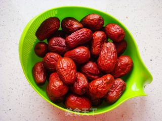 Red Dates with Walnuts recipe
