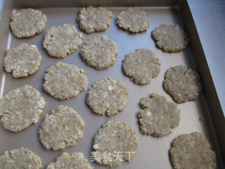 Savoury Oatmeal Almond Cookies recipe