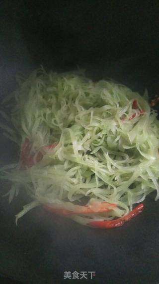 Vinegar Shredded Lettuce recipe