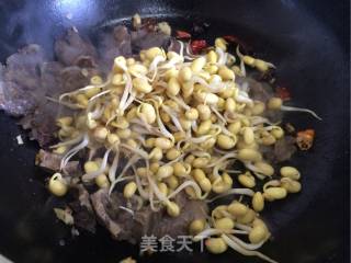 Beef with Yellow Sprouts and Bean Sprouts recipe