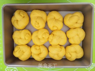 Pumpkin Old-fashioned Bread recipe