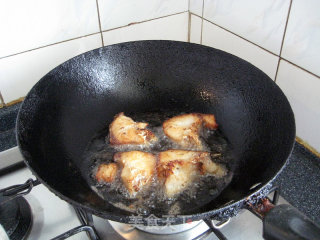 Spiced Smoked Fish-how to Deal with A Seven or Eight Catty Large Grass Carp recipe