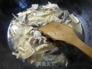 Roasted Chicken Gizzards with Bamboo Shoots recipe