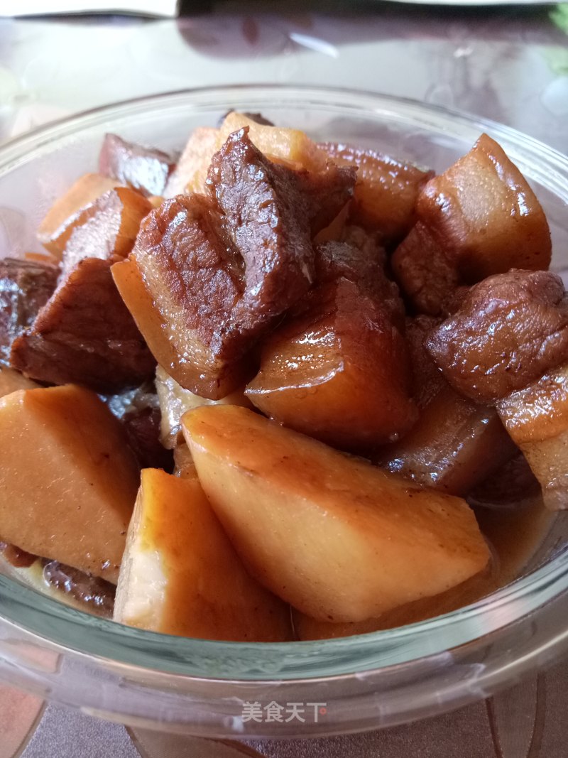 Braised Pork with Taro recipe