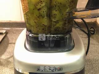 Homemade Kiwi Fudge recipe