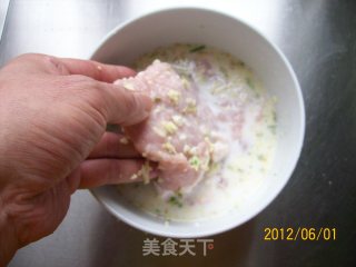 [the Aftertaste on The Tip of The Tongue] The Past and Present of Pork Chops-teach You How to Deep-fry "spicy Onion Ginger Pork Chop" recipe