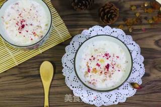 Milk Peach Gum White Fungus Soup recipe