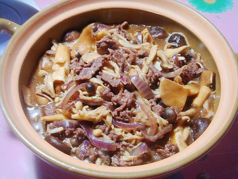 [cantonese Cuisine] Mushrooms in Pot with Sauce recipe