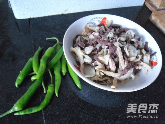 Stir-fried Lamb with Chaotian Pepper recipe