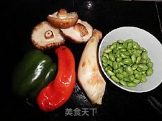 Twenty-two Vegetable Assorted of The New Year's Dishes-stir-fried Double Mushrooms with Chili Edamame recipe