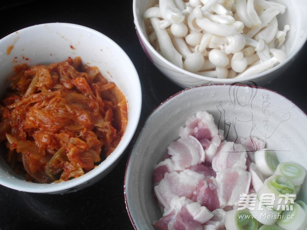 Kimchi Seafood Tofu Claypot recipe