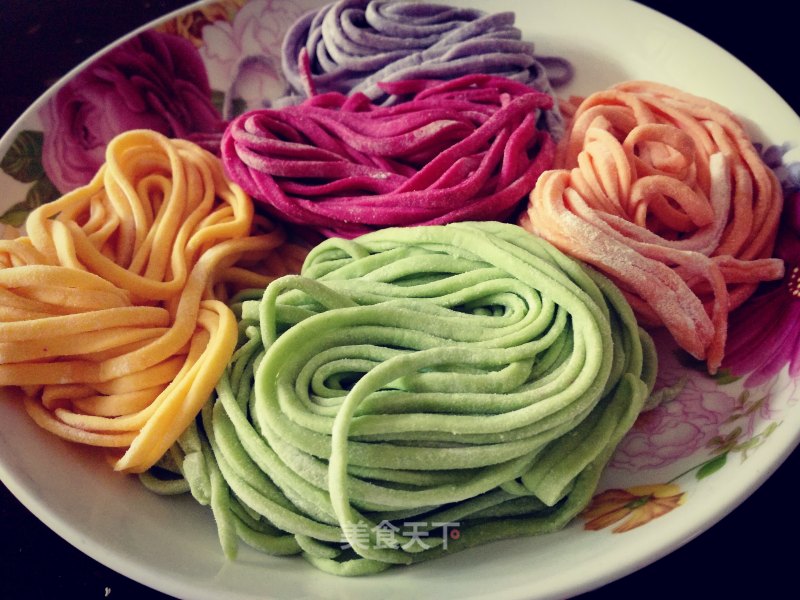 Colorful Vegetable Noodles