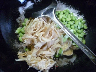 Roasted Vegetarian Chicken with Edamame and Bamboo Shoots recipe