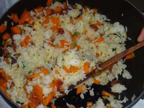 Fried Rice with Carrot Sauce recipe