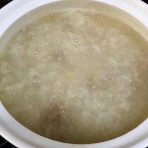 Fifteen Minutes Fast Hand Fragrant Preserved Egg and Lean Pork Porridge (with A Five-minute Rice Cooker and Electric Pressure Cooker for A Faster Method) recipe