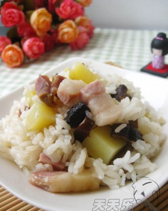 Braised Rice with Potatoes, Mushrooms and Bacon