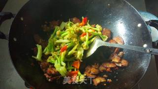 Cauliflower Fried Sausage (sichuan-chongqing Style Sausage) recipe