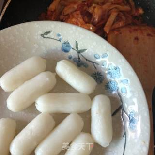 Korean Kimchi Stir-fried Rice Cake recipe