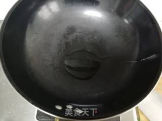 Sausage Stir-fried Green Cabbage Moss recipe