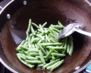 Stir-fried String Beans recipe